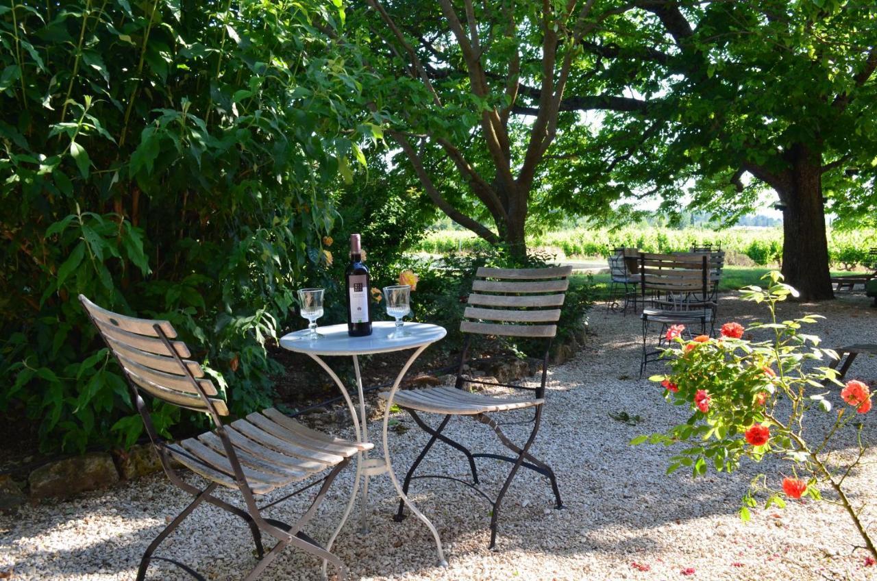 Le Mas Perreal Saint-Saturnin-lès-Apt Dış mekan fotoğraf